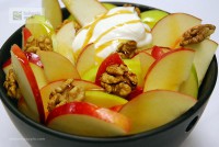 /album/recepty/cerstvy-jablecny-salat-jpg/